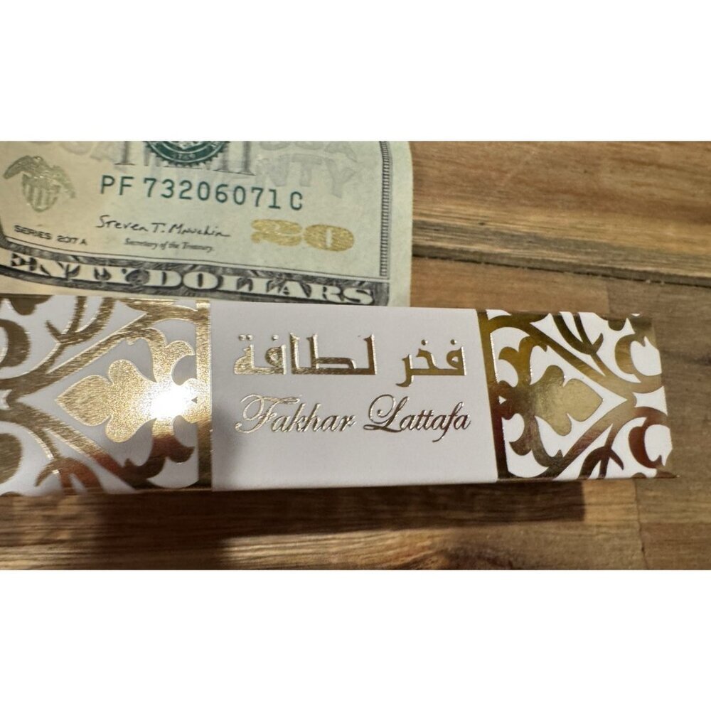 Lattafa Yara Moi EDP Spray 1.7 Ounce 35 ML New in Box - Picture 6 of 7